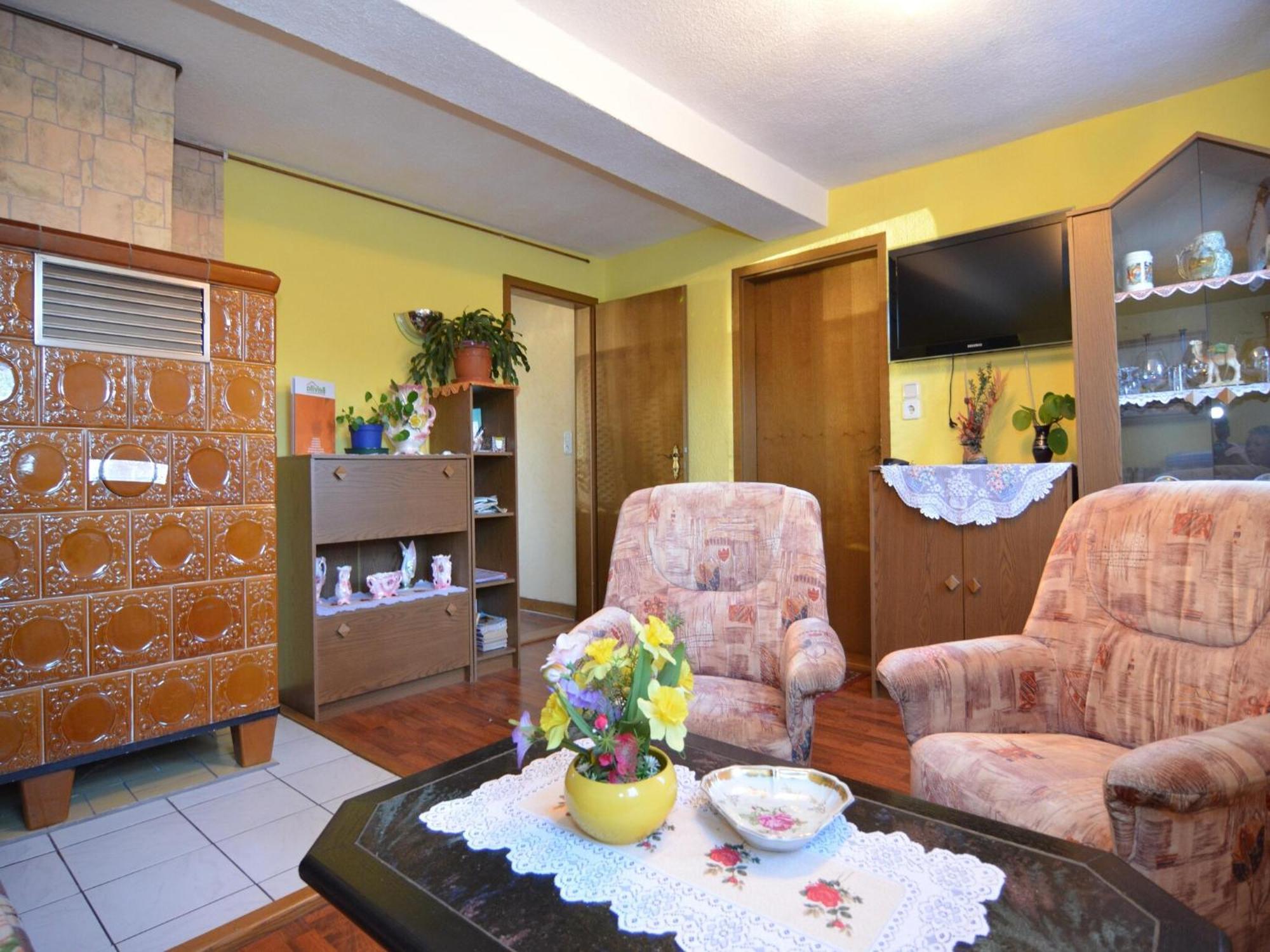 Holiday Home In Neustadt Am Rennsteig With Pond Екстериор снимка