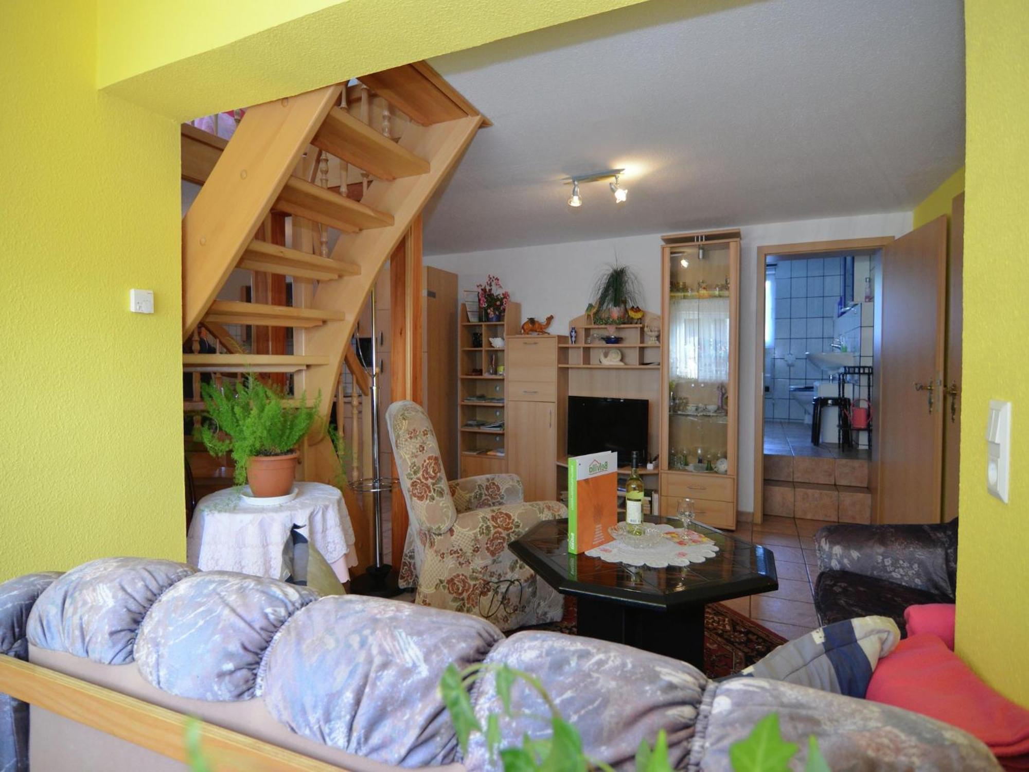 Holiday Home In Neustadt Am Rennsteig With Pond Екстериор снимка